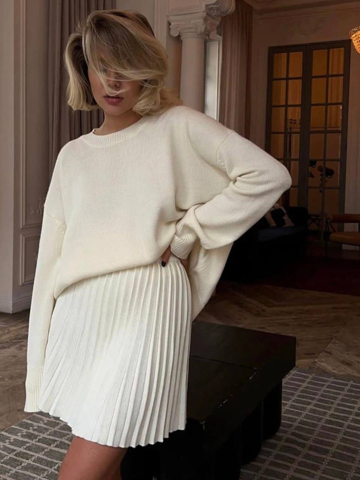 Vintage Two-piece O-neck Sweater & Mini Pleated Skirt Knitted TrackSuit