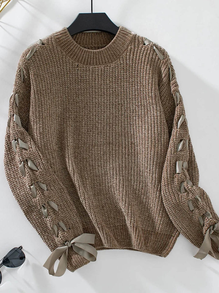 Round Neck Diamond Pattern Sweater