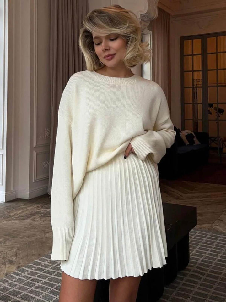 Vintage Two-piece O-neck Sweater & Mini Pleated Skirt Knitted TrackSuit