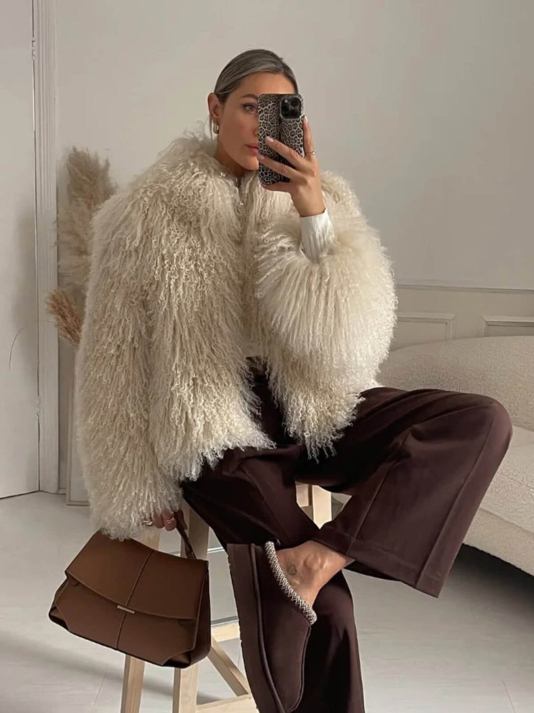 Luxury Fluffy Lapel Collar Long Sleeves Coat