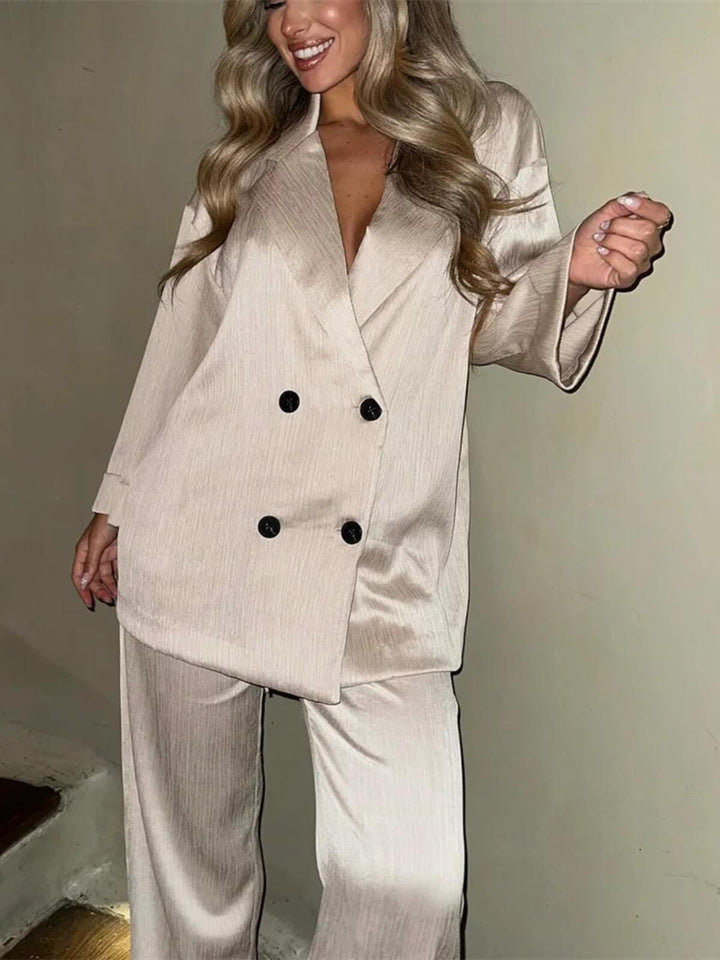 Women's Wrinkle-Effect Double-Breasted Jacket & Pants Set