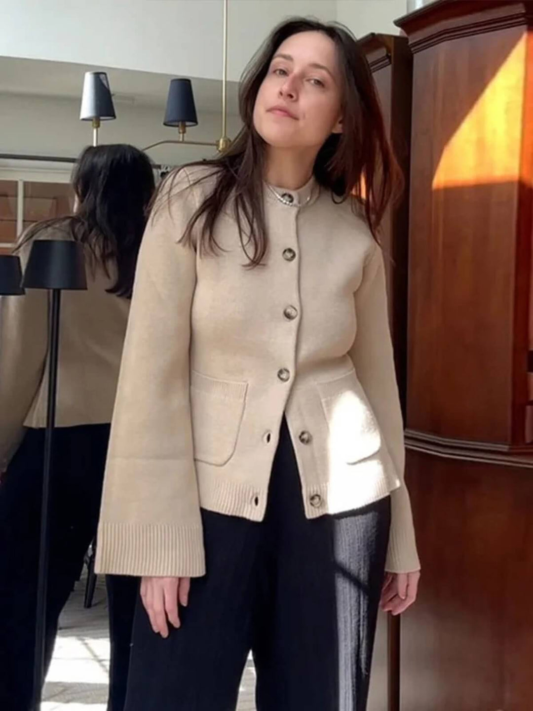 Women's V-neck Long Sleeves With Pocket Slim Metal Buttons Cardigan