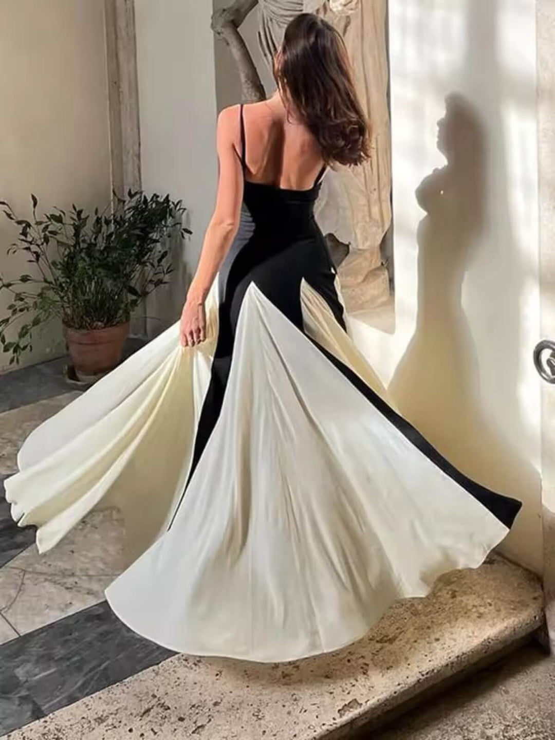 Elegant Black White Sleeveless Patchwork Maxi Dresses