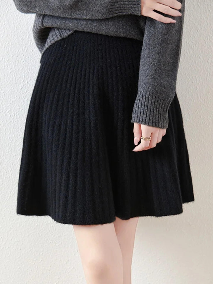 Fashionable Pleated Skirt