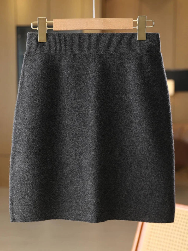 Casual Mini Slim Fit Above Knee Skirt