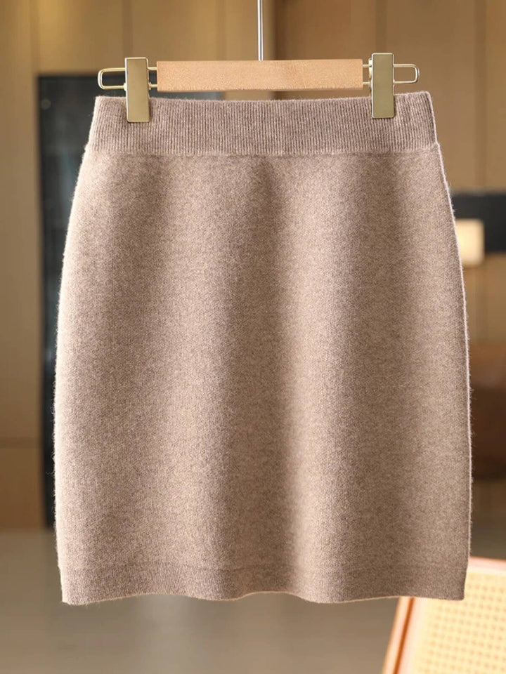 Casual Mini Slim Fit Above Knee Skirt