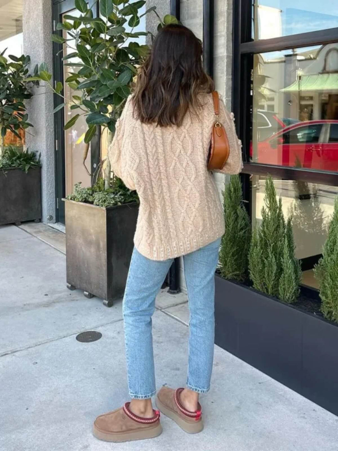 Elegant Loose Rhinestone O-neck Long Sleeve Sweater