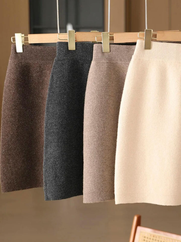 Casual Mini Slim Fit Above Knee Skirt