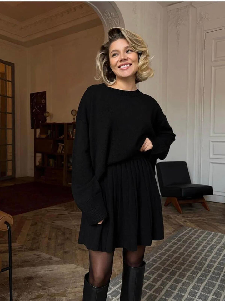Vintage Two-piece O-neck Sweater & Mini Pleated Skirt Knitted TrackSuit